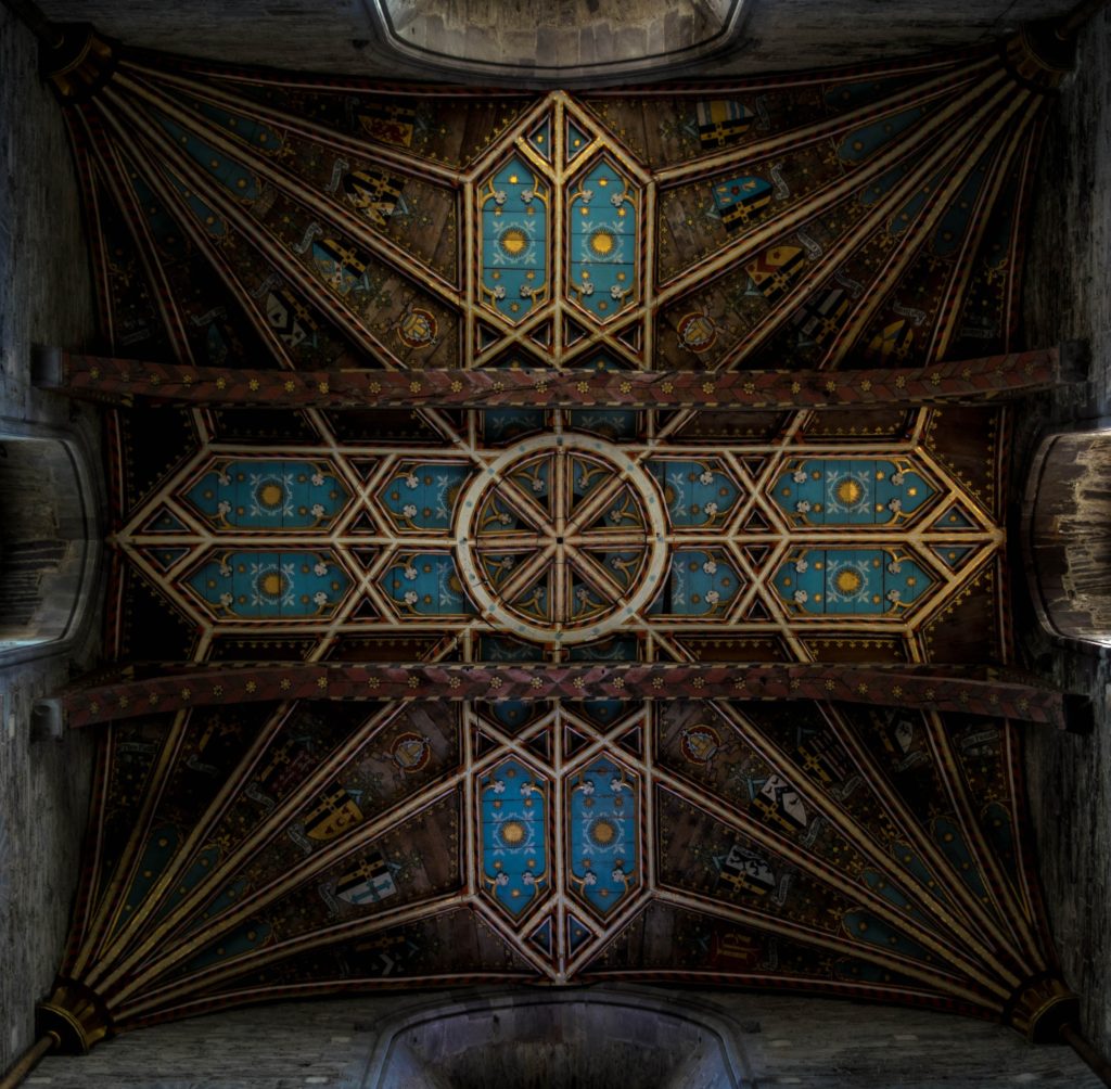 photo of a church ceiling depicting interlocking patterns